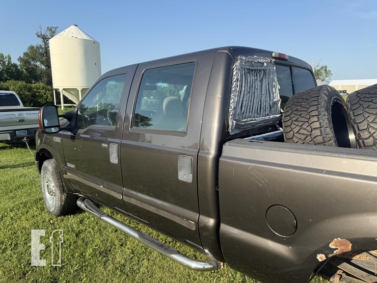 2005-ford-f350-xlt-image-6