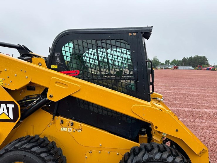 2018-caterpillar-272d2-image-19