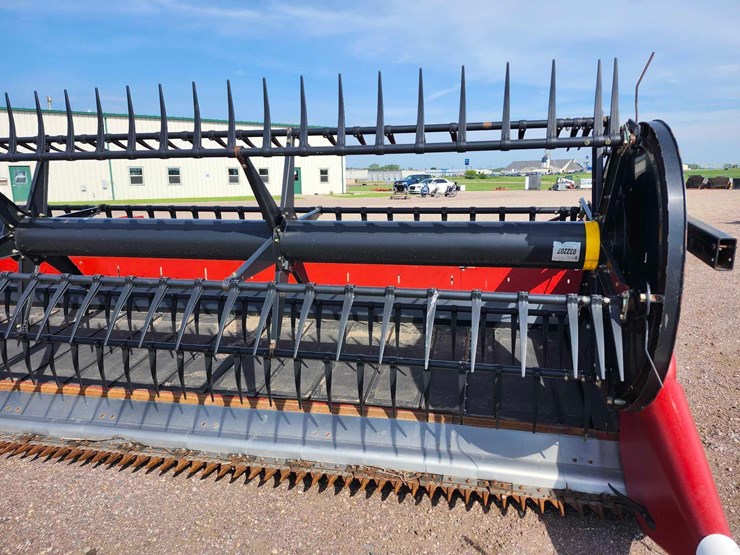 2014-case-ih-3162-image-9