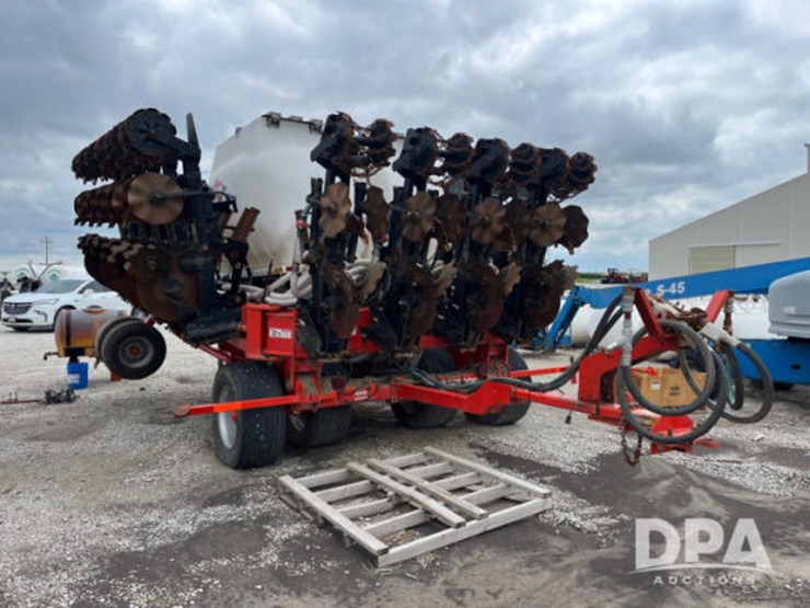 2017-kuhn-gladiator-1205-strip-till-bar-(jn2500)-image-9