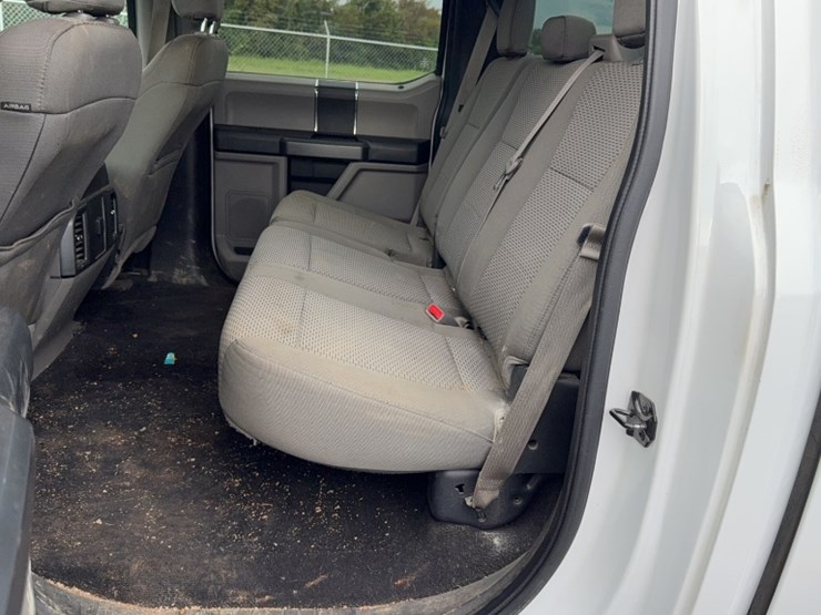 2016-ford-f150-image-15
