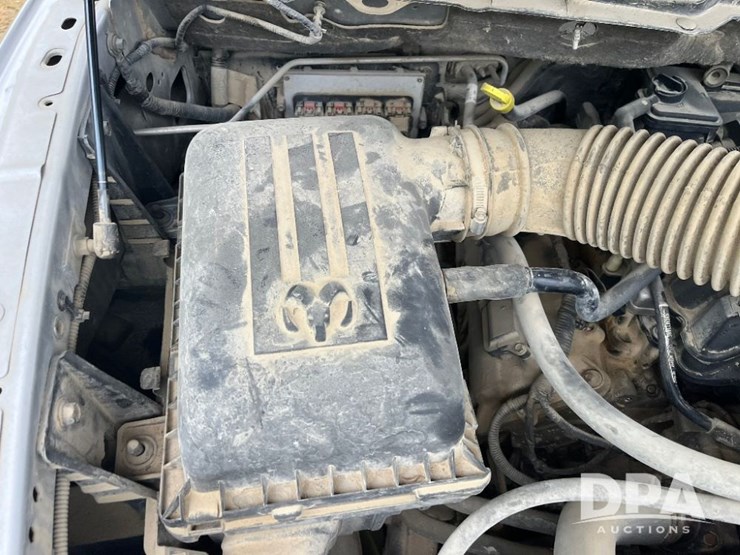 2012-dodge-ram-1500-image-74