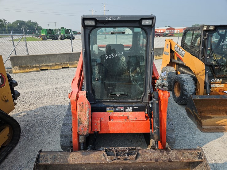 2022-kubota-svl75-2-image-4