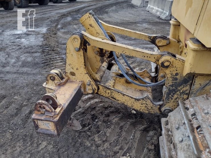 2004-deere-650h-xlt-image-41