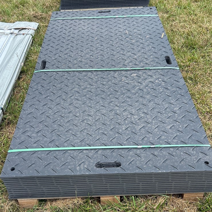 #175 • Composite Diamond Tread Sheets