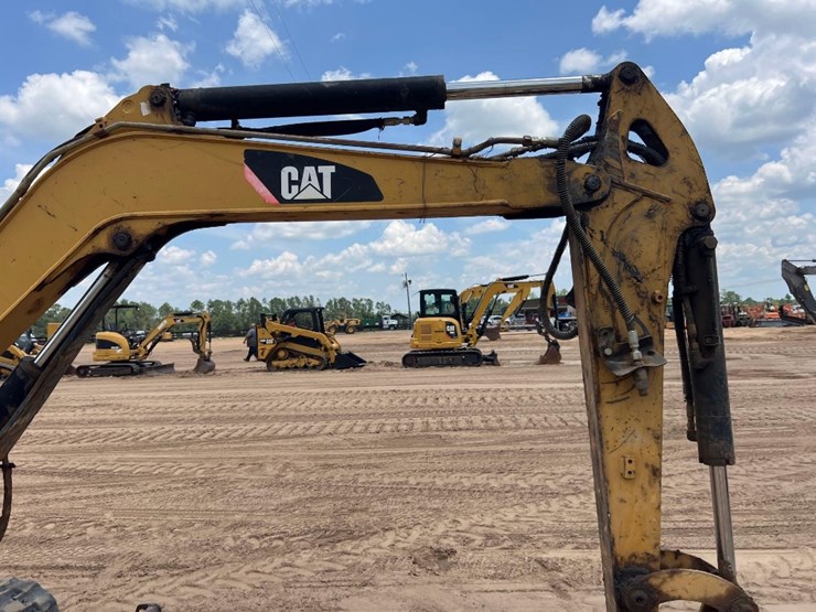 caterpillar-303.5c-cr-image-22