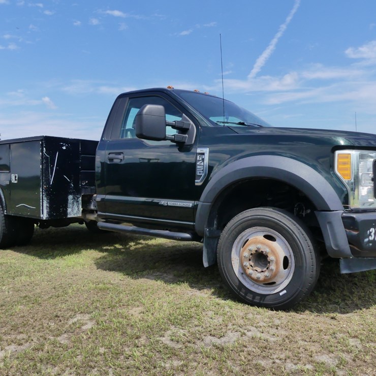 2017 FORD F450 XL
