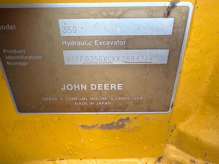 2020-deere-35g-image-25