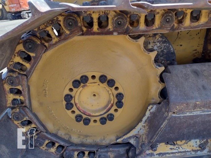 2016-deere-650k-image-32