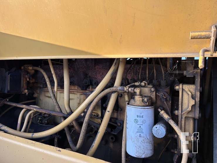 caterpillar-966-image-34