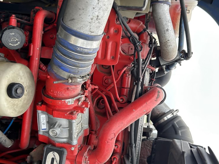 2018-kenworth-t680-image-36