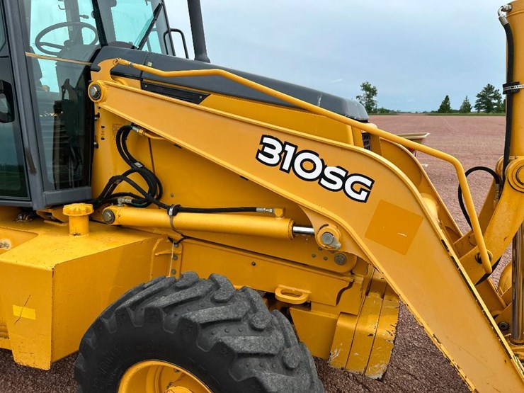 2006-deere-310sg-image-40