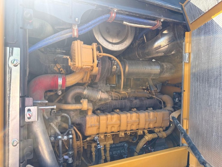 deere-524l-image-23