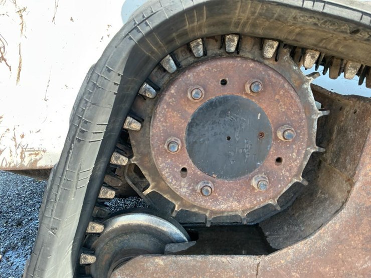 bobcat-t250-image-28