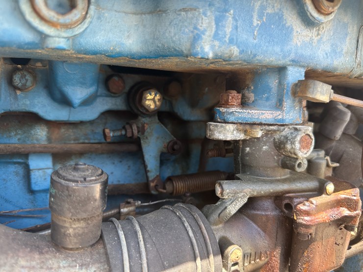 ford-3000-image-37
