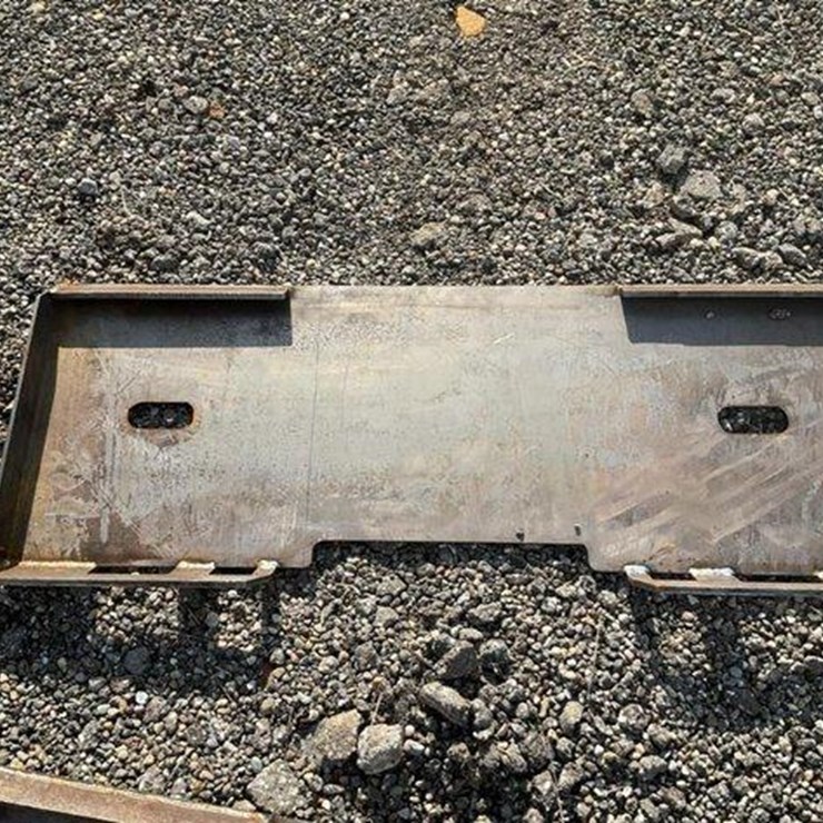 #2548 • Skid Steer Frame