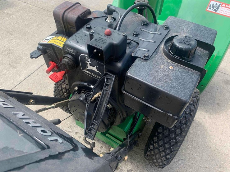 john-deere-trs27-snowblower-image-4
