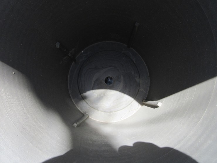 new-unused-large-round-flower-planter-pots,-image-4