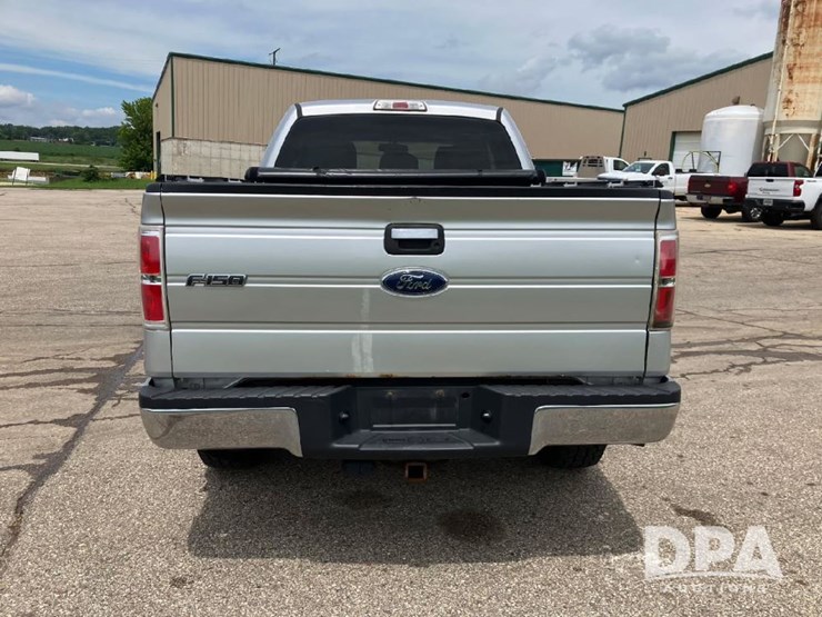 2012-ford-f150-xlt-image-4