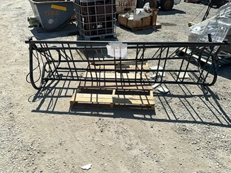 lot#-112-bicycle-racks-image-1
