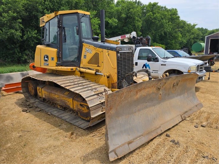 deere-750j-lgp-image-6