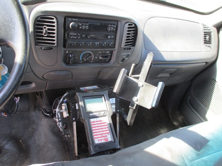 2004-ford-f150-image-8