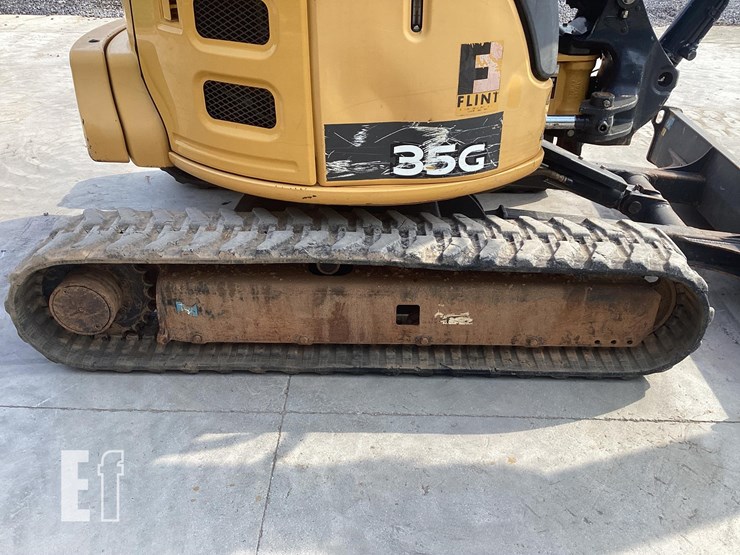 2017-deere-35g-image-7