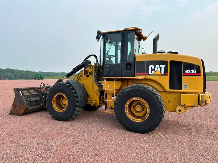 2006-caterpillar-924g-image-6