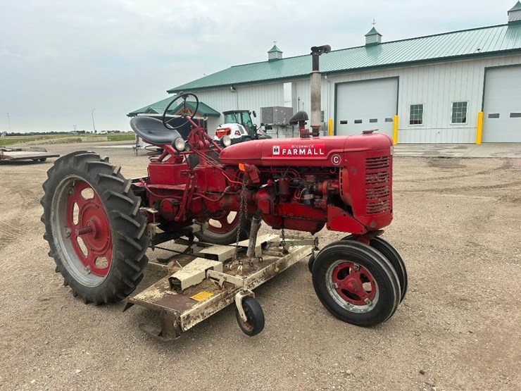 mccormick-farmall-c-tractor-image-3