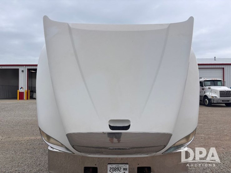 2006-freightliner-columbia-truck-(gp11008,-unit-414)-image-34