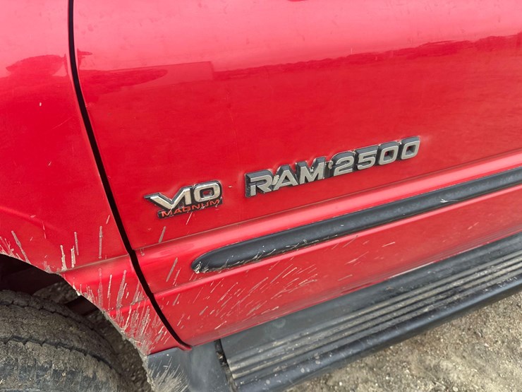 2000-dodge-2500-image-7
