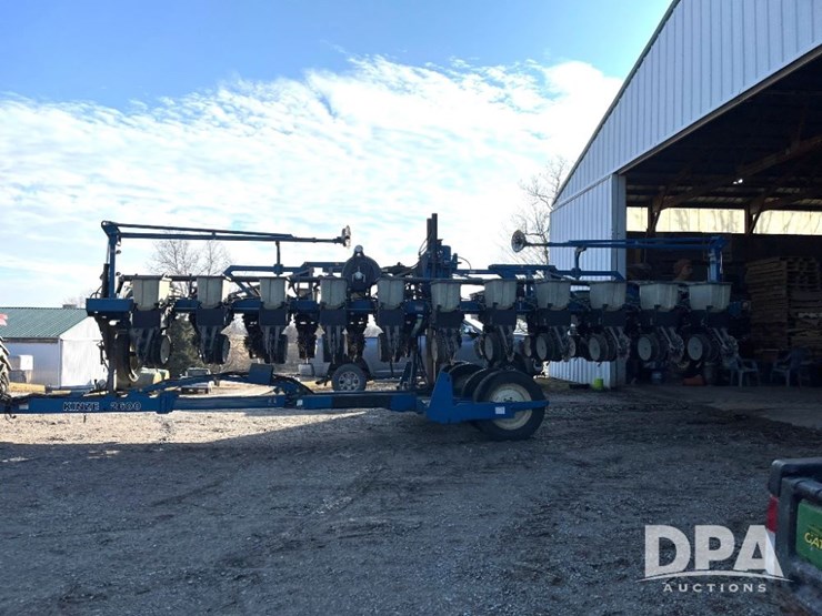 kinze-2600-image-3