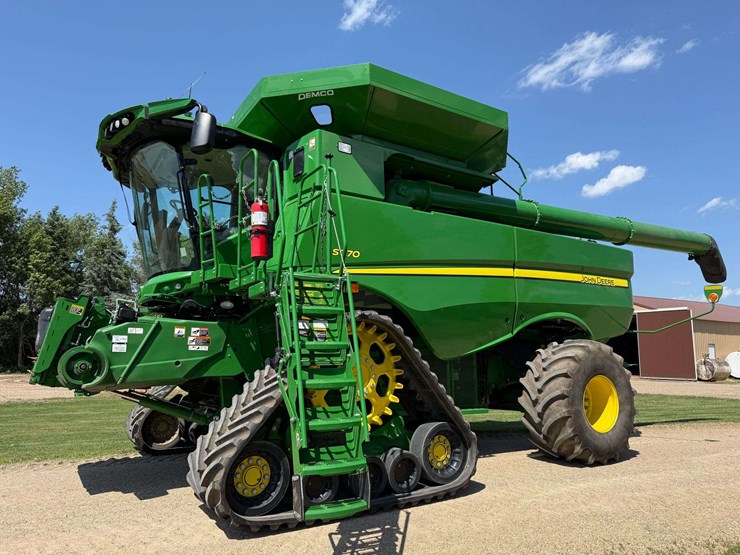 2021-john-deere-s770-image-1
