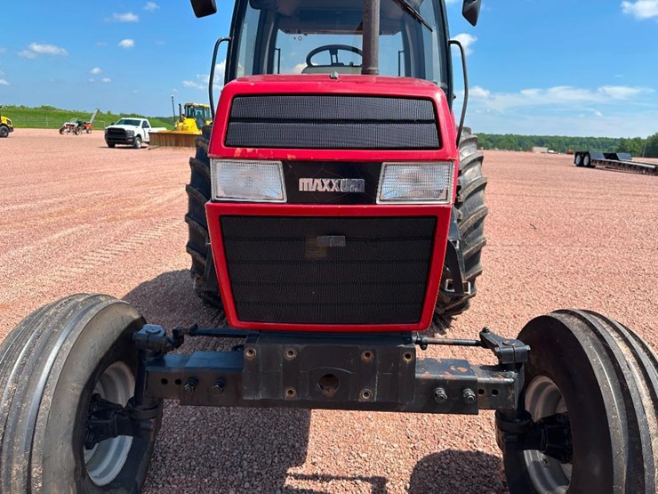 1990-case-ih-5140-image-24