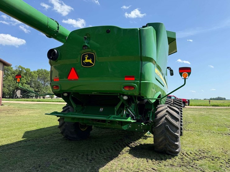 2021-john-deere-s770-image-12