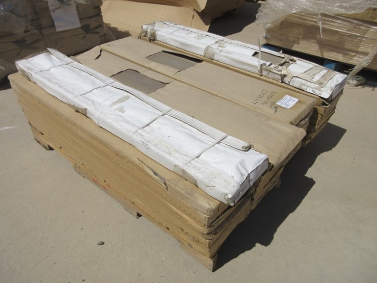 lot-of-approx-34-boxes-misc-vinyl-flooring-image-1