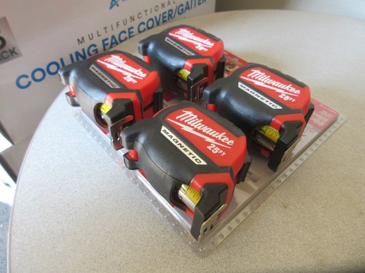 (4)-new-unused-milwaukee-magnetic-tape-measures,-image-2