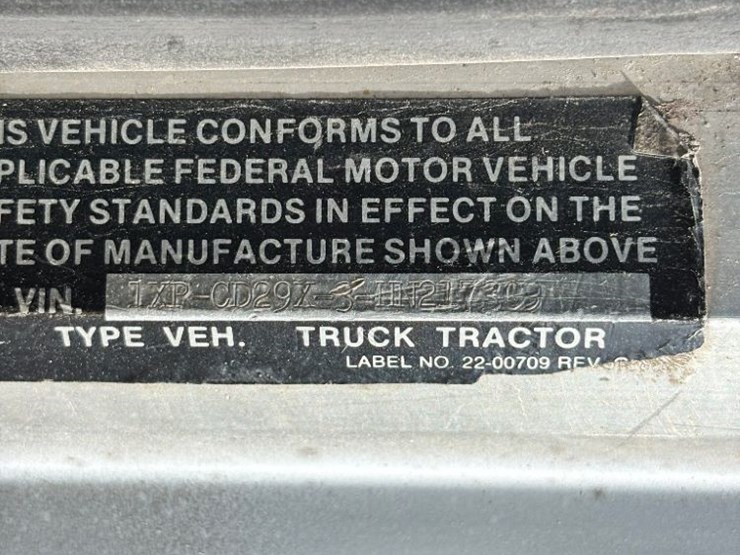 1987-peterbilt-377-image-86
