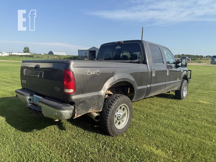 2005-ford-f350-image-3