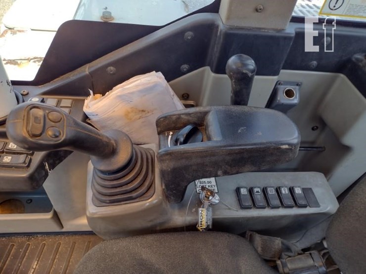 takeuchi-tb1140-image-11