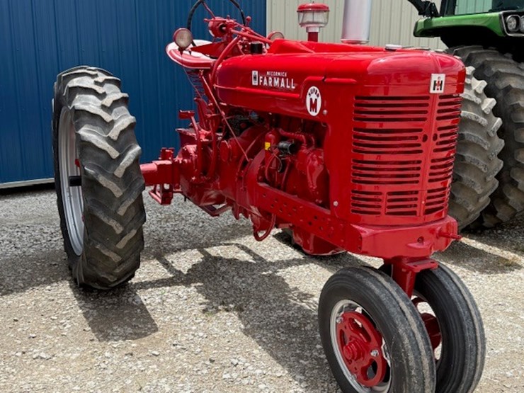 ih-super-m-1950,-good-engine,-new-paint,-serial-#-20684-image-1