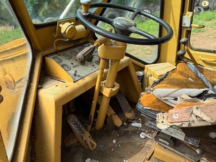 caterpillar-966c-image-39
