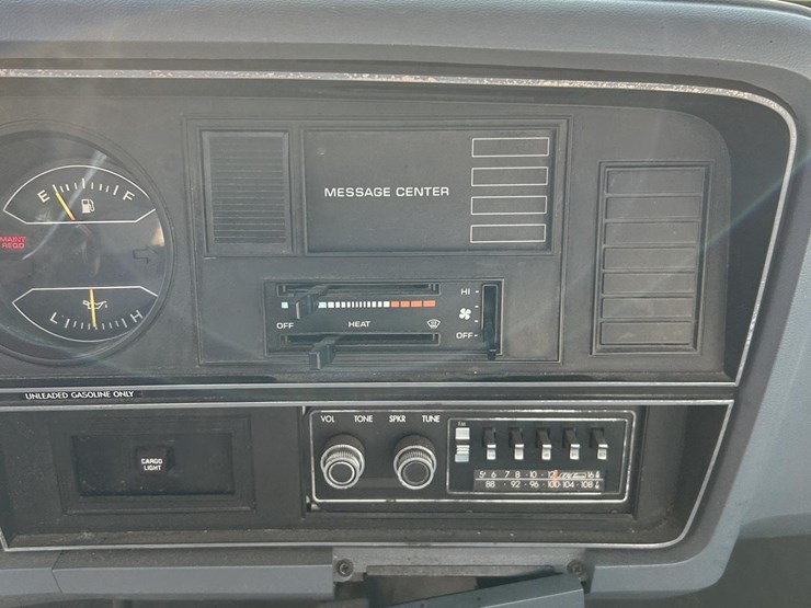 1988-dodge-ram-1500-image-17