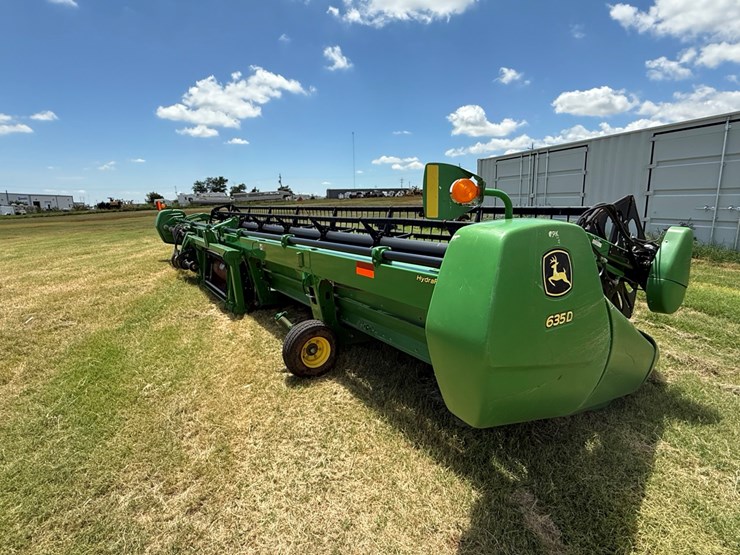 2010-john-deere-635d-image-8