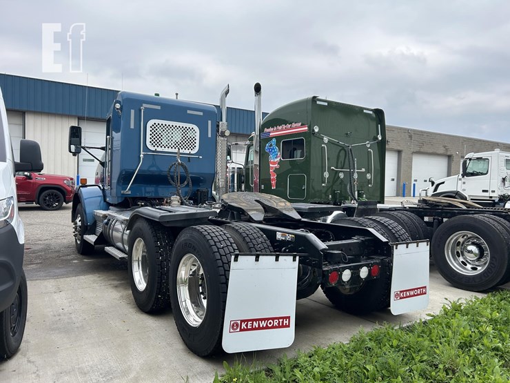 2020-kenworth-t800-image-10