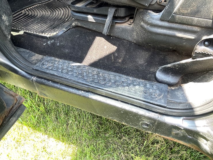 2004-ford-f350-image-105