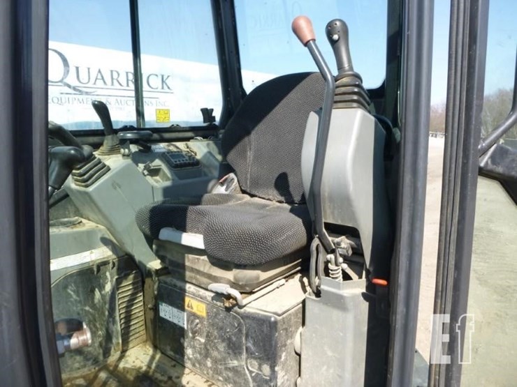 2021-bobcat-e35i-image-13