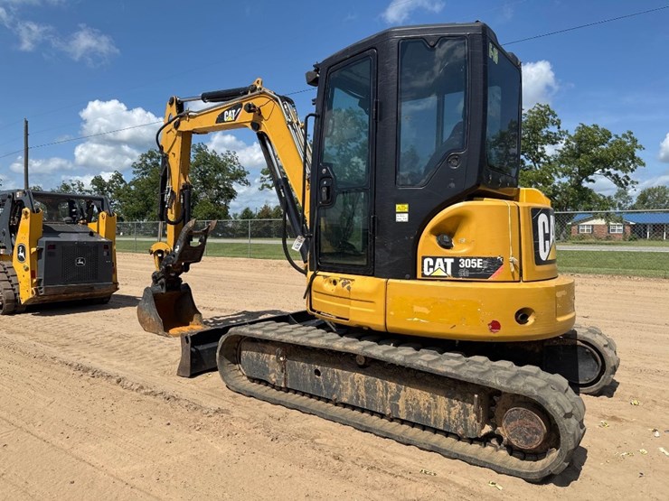 2015-caterpillar-305e2-cr-image-8