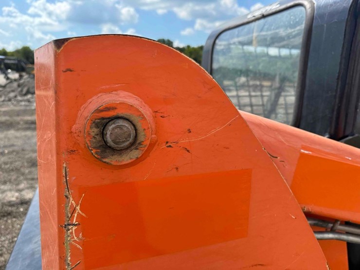 2019-gehl-rt105-image-42