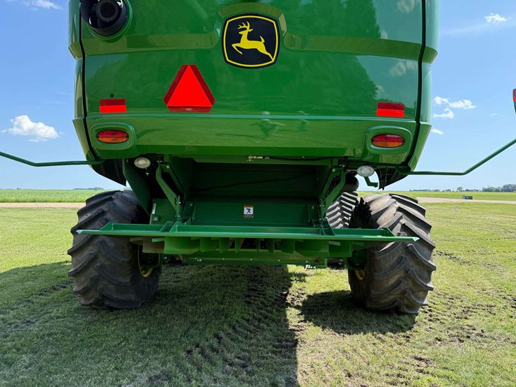 2021-john-deere-s770-image-13